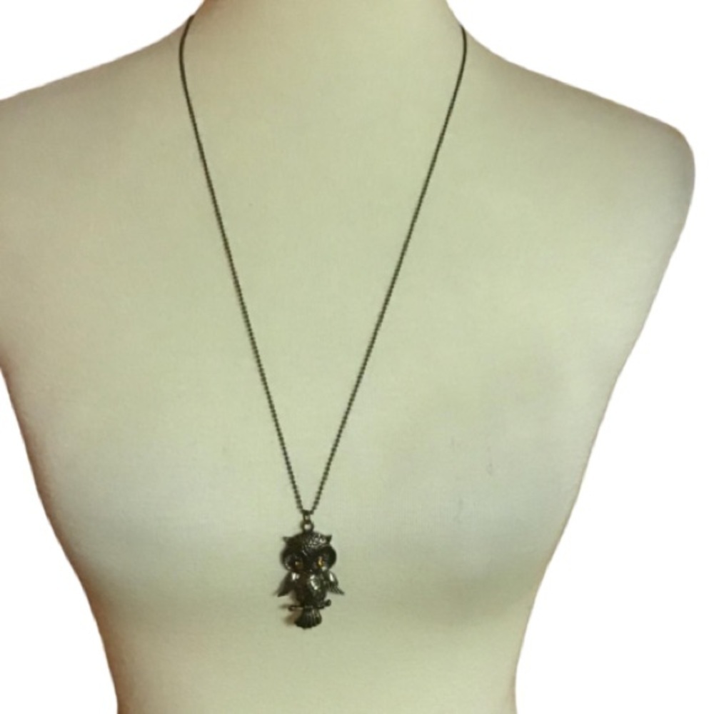Adorable amber eyes owl necklace